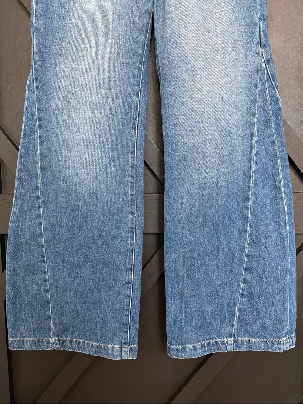 FRAME Le Baggy Palazzo Jeans in Seafarer, Size 26 - Picture 9 of 13